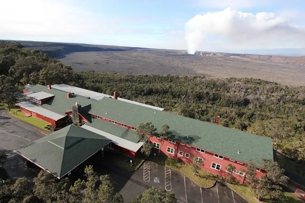 Volcano House, Volcanoes National Park