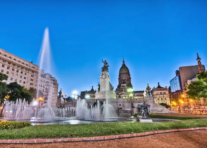 buenos aires at night