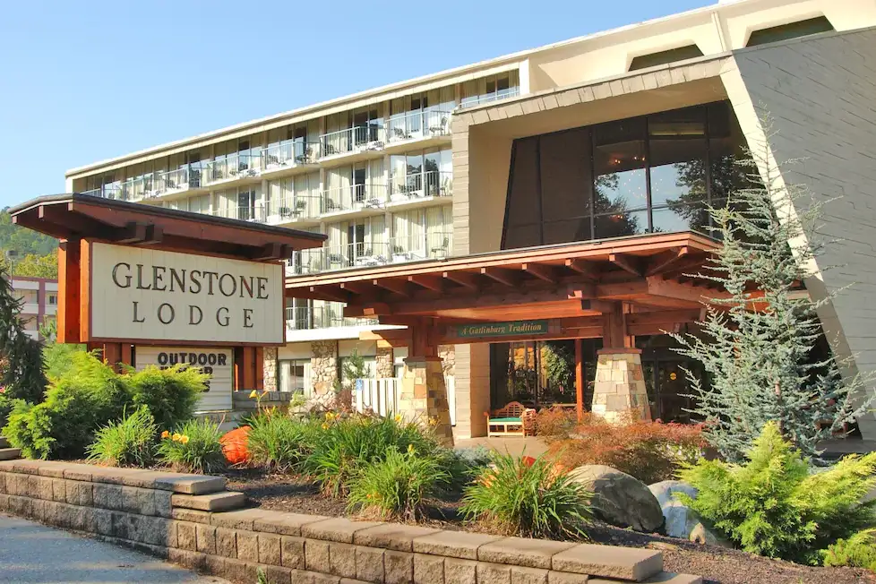 Front entrance of the Glenstone Lodge.