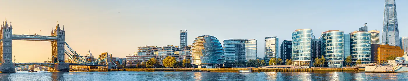 Panoramic view at the skyline of London during sunrise